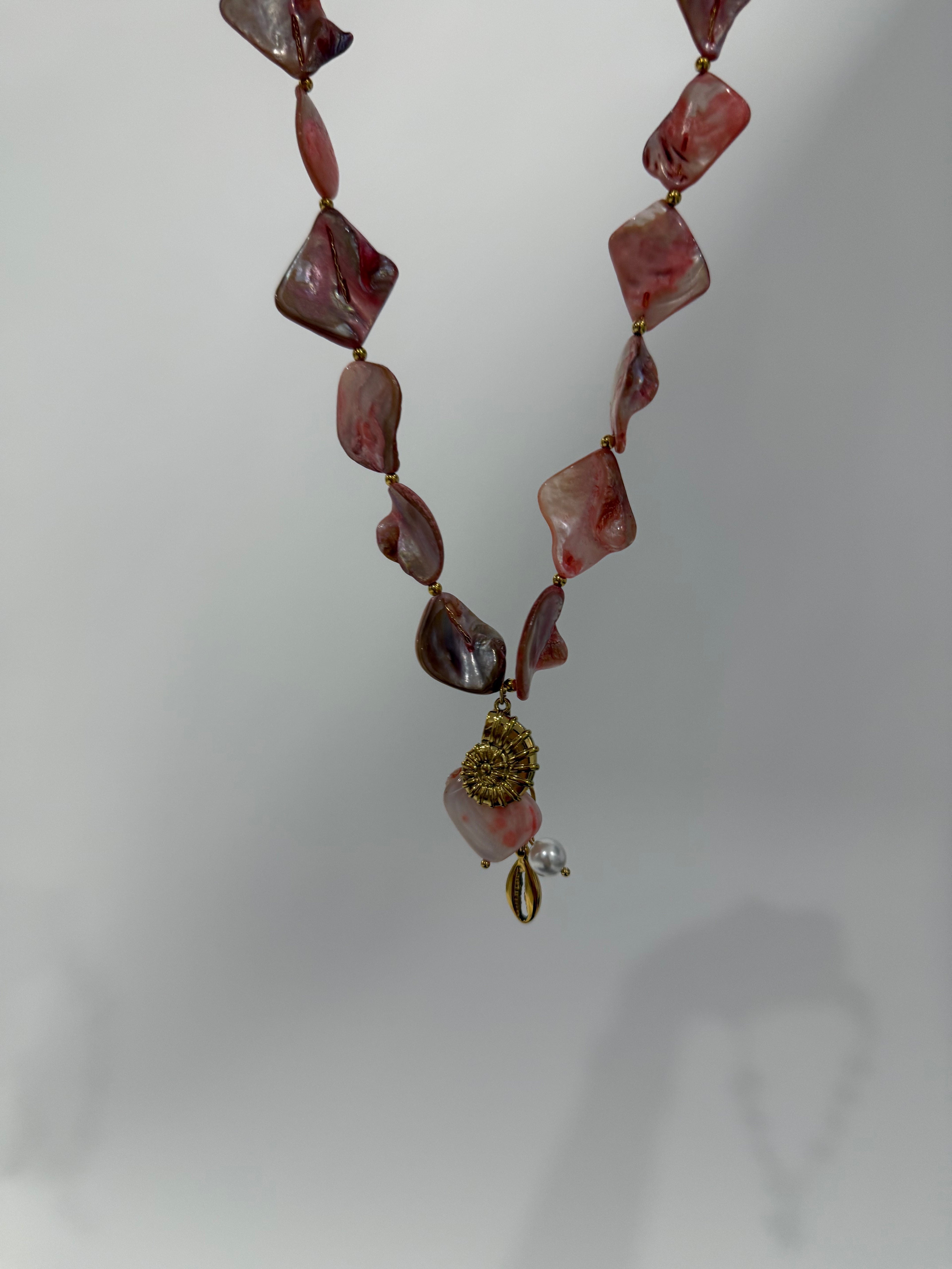 VIE NECKLACE